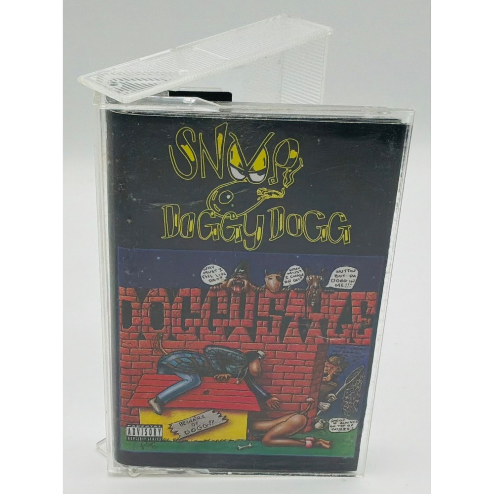 Snoop Doggy Dogg Doggystyle Cassette Tape 1993 Death Row Records